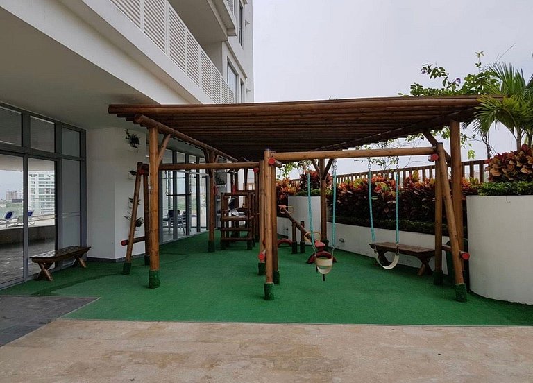 Lujoso Apto frente al Mar, con Piscina, Sauna, Turco, Jacuzz
