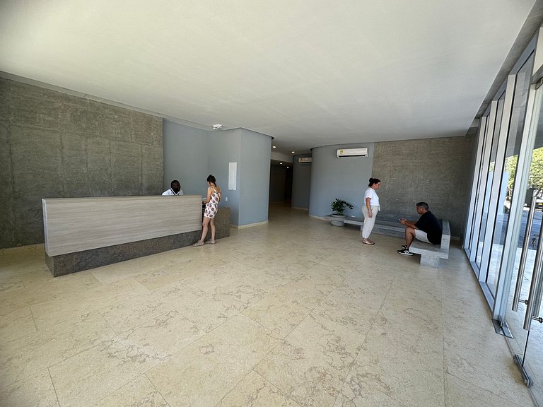 Modernos Apartamentos a Pocos Pasos de Playa Azul y del Cent