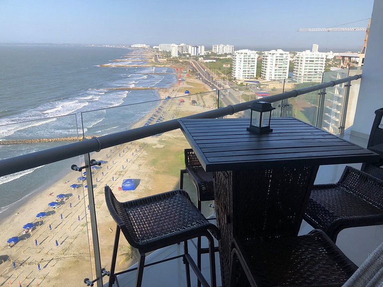 Amplio Apto p/5 o 6 Personas con Vista Directa al Mar a 5 mi