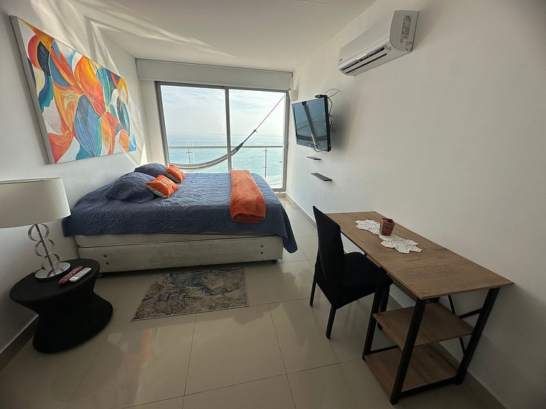 Hermoso Apto con Vista Directa al Mar, Piscina, Gimnasio, Sa