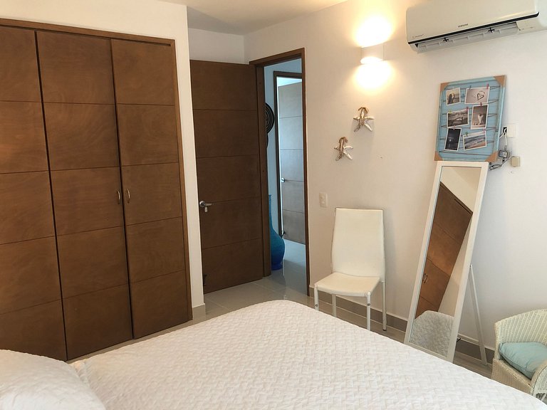 Apartamento frente al Mar, ideal para familias o grupos de a