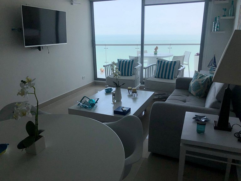 Apartamento frente al Mar, ideal para familias o grupos de a