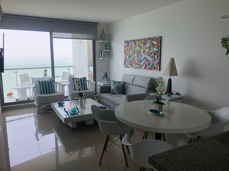 Apartamento frente al Mar, ideal para familias o grupos de a