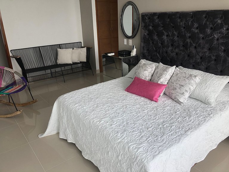 Apartamento de dos Alcobas a 5 Min del Centro y del Aeropuer