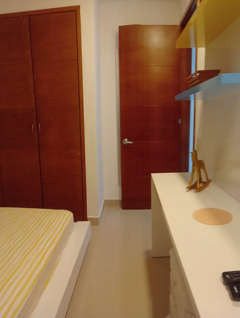 Apartamento de dos Alcobas a 5 Min del Centro y del Aeropuer