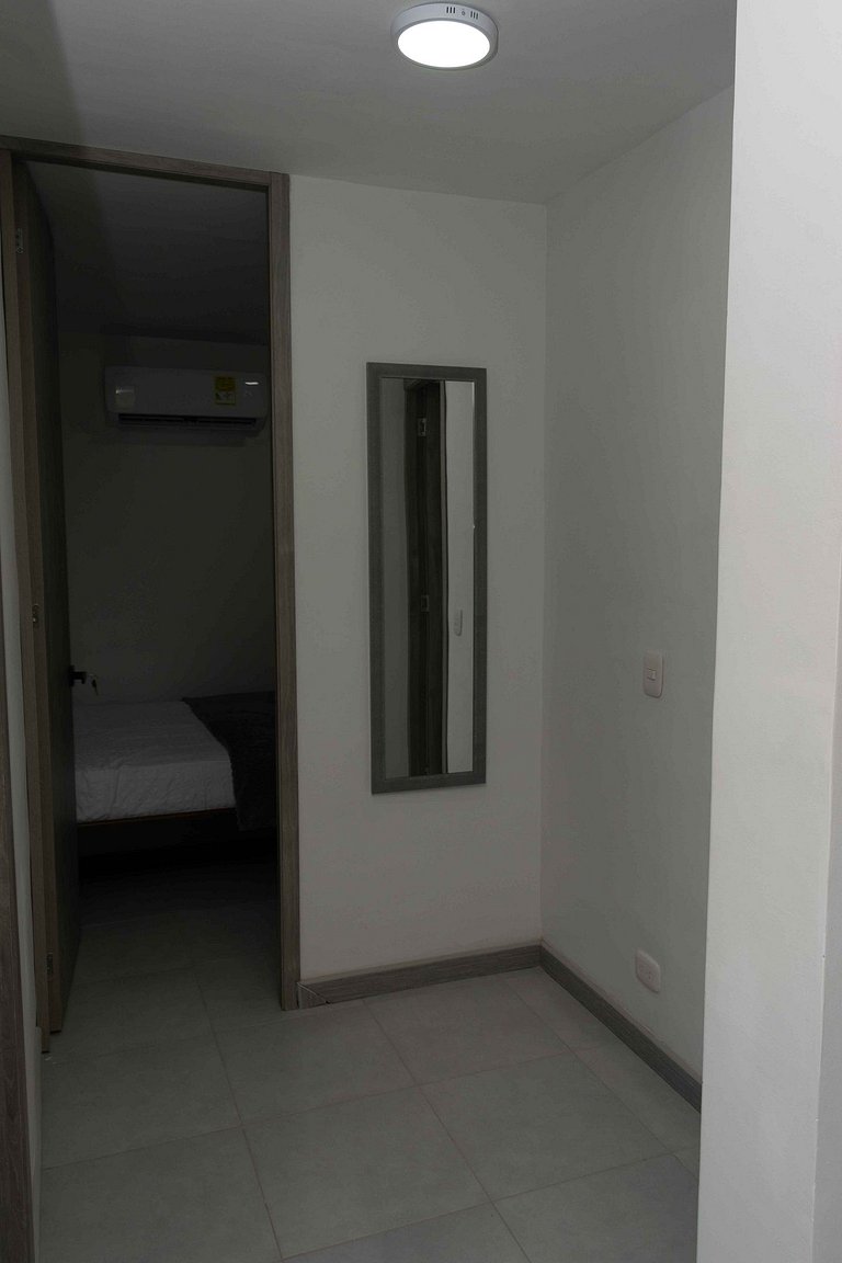 Moderno Apto Nuevo con Piscina y Coworking a 5 Min Centro Hi