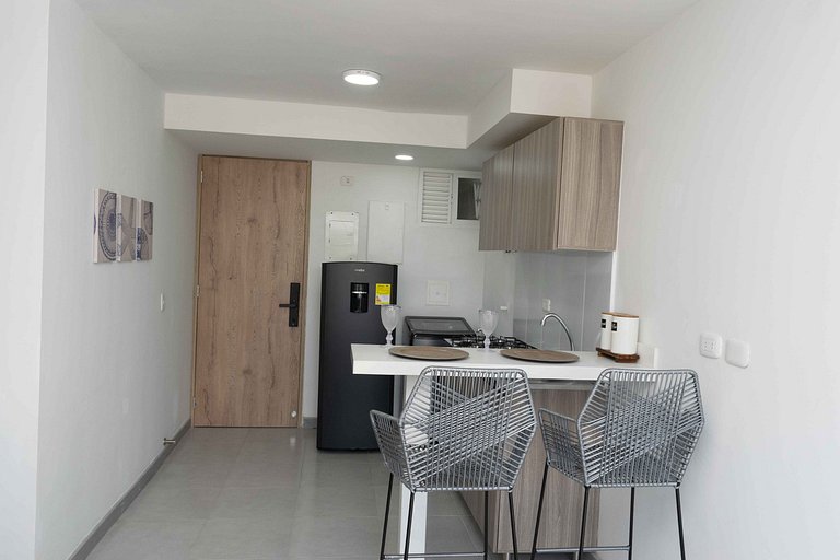 Moderno Apto Nuevo con Piscina y Coworking a 5 Min Centro Hi