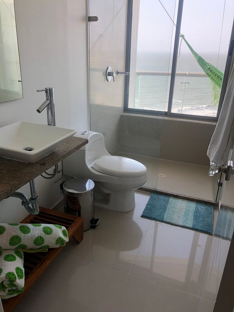Lujoso Apto frente al Mar, con Piscina, Sauna, Turco, Jacuzz