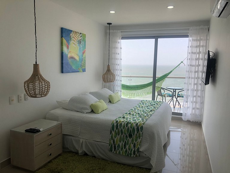 Lujoso Apto frente al Mar, con Piscina, Sauna, Turco, Jacuzz