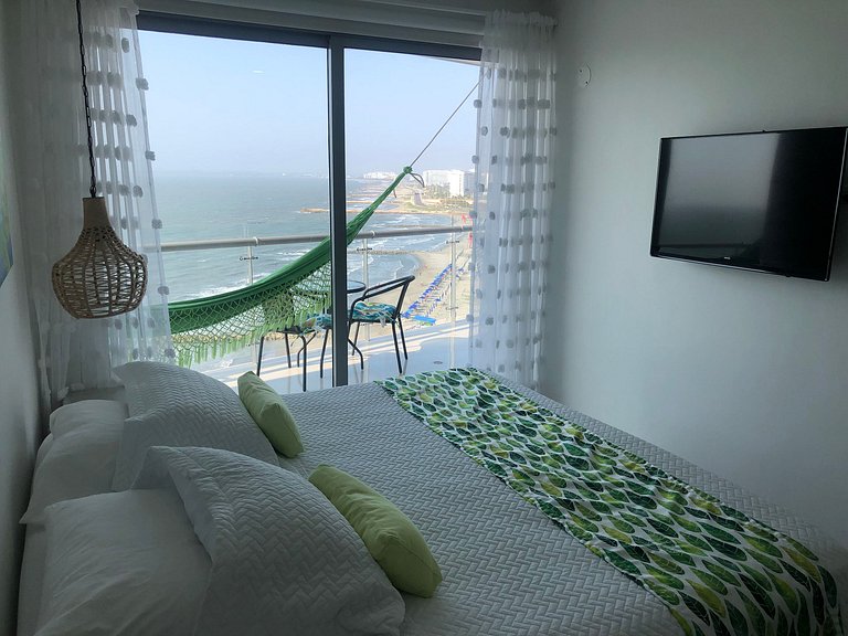 Lujoso Apto frente al Mar, con Piscina, Sauna, Turco, Jacuzz