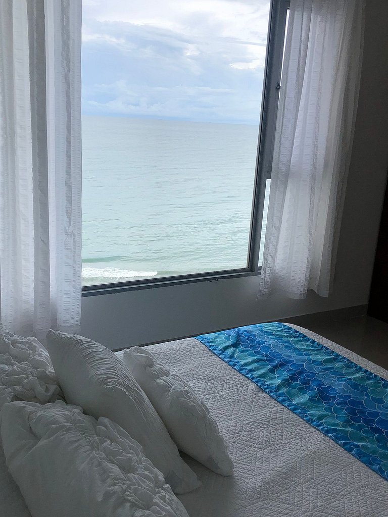 Lujoso Apto frente al Mar, con Piscina, Sauna, Turco, Jacuzz