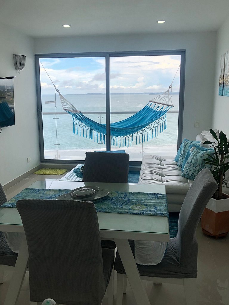 Lujoso Apto frente al Mar, con Piscina, Sauna, Turco, Jacuzz