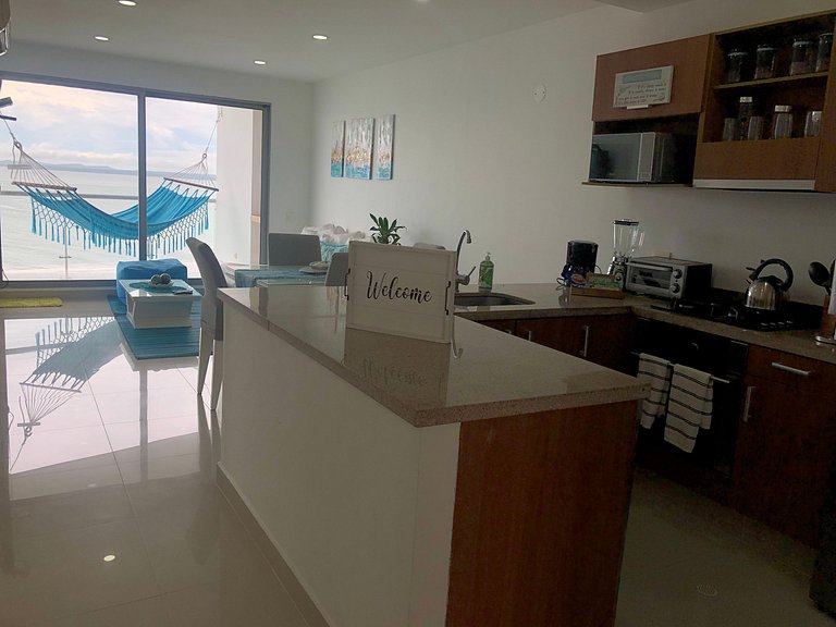 Lujoso Apto frente al Mar, con Piscina, Sauna, Turco, Jacuzz