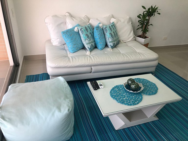 Lujoso Apto frente al Mar, con Piscina, Sauna, Turco, Jacuzz