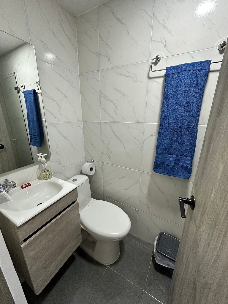 Moderno Apto Nuevo con Piscina y Coworking a 5 Min Centro Hi