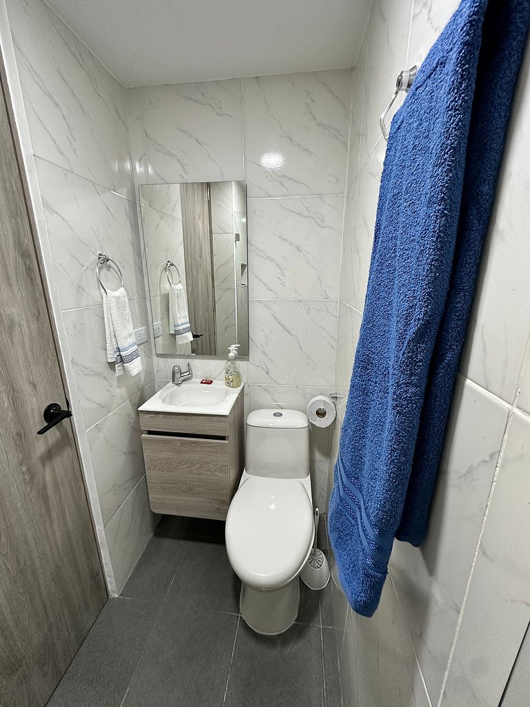 Moderno Apto Nuevo con Piscina y Coworking a 5 Min Centro Hi