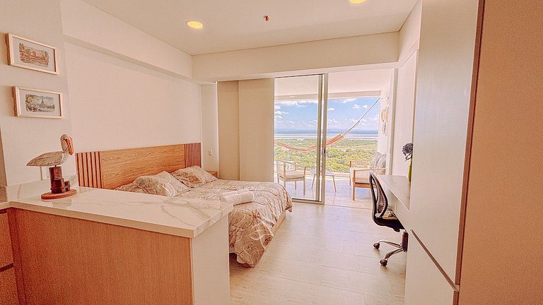 Suite de Lujo con acceso directo a la playa, área de trabajo