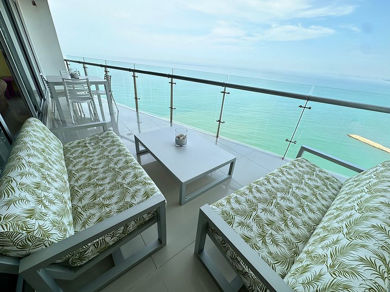 Exclusivo Penthouse Piso 32 con Vista al mar y a la ciudad -