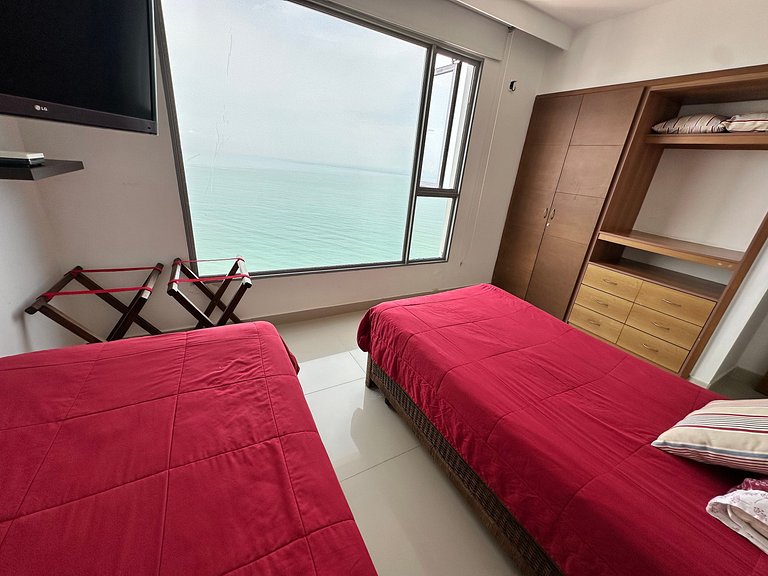 Exclusivo Penthouse Piso 32 con Vista al mar y a la ciudad -