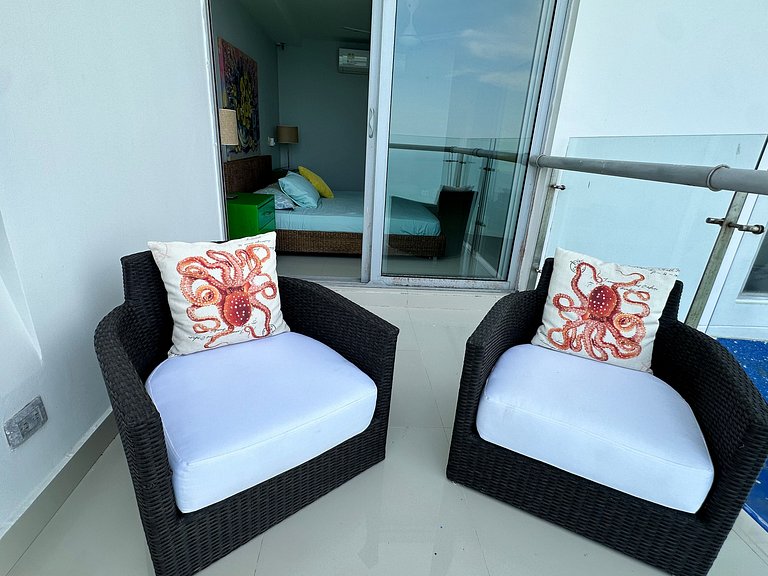 Exclusivo Penthouse Piso 32 con Vista al mar y a la ciudad -