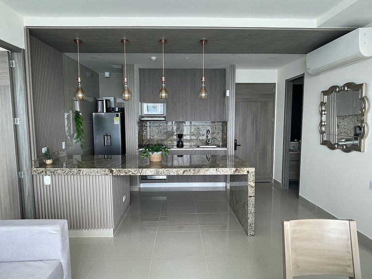 Penthouse de Lujo con Vista al Mar y la Ciudad en Morros Cit