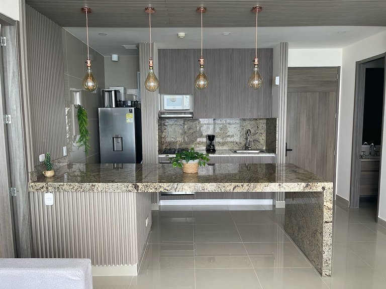 Penthouse de Lujo con Vista al Mar y la Ciudad en Morros Cit