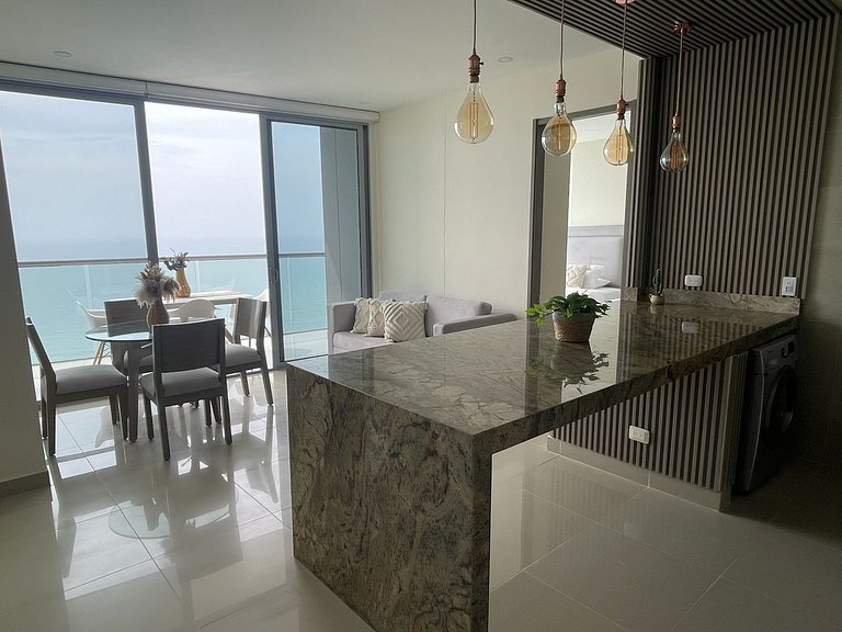 Penthouse de Lujo con Vista al Mar y la Ciudad en Morros Cit