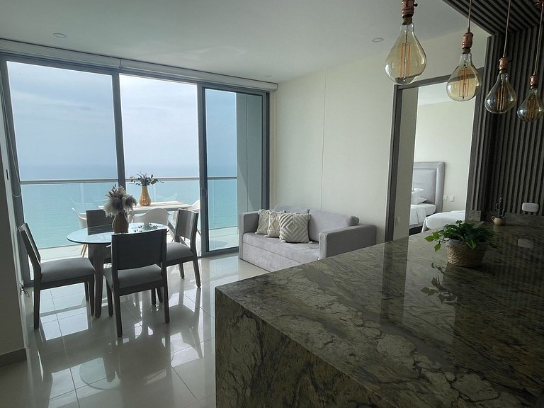 Penthouse de Lujo con Vista al Mar y la Ciudad en Morros Cit