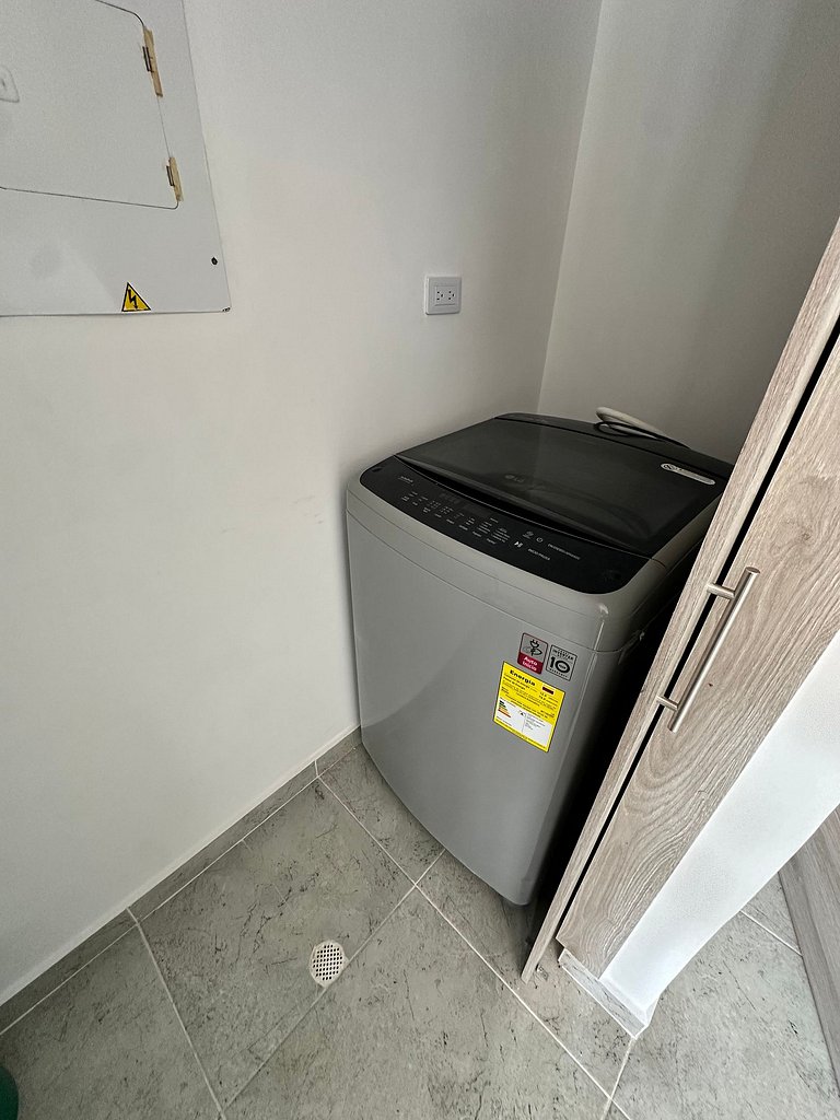 Moderno Apto Nuevo en Torices | Cerca a Playa y Centro