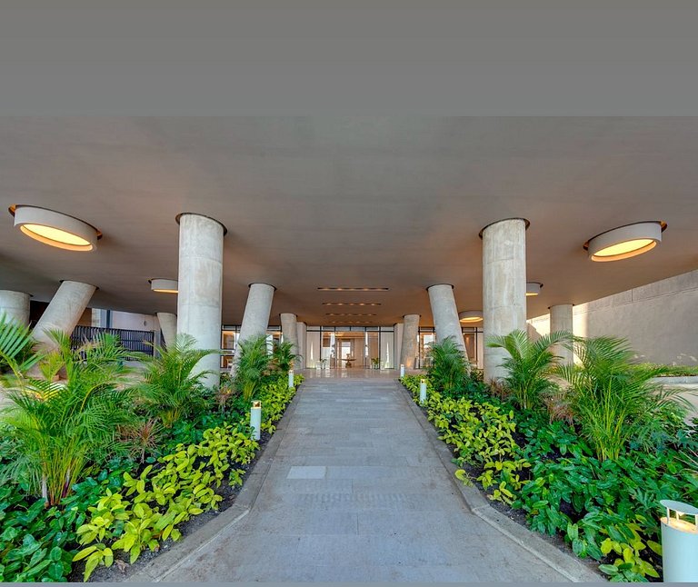 Penthouse de Lujo con Vista al Mar y la Ciudad en Morros Cit