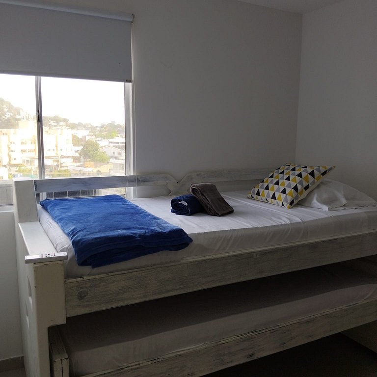 Apto de 3 alcobas con piscina, balcón y excelente ubicación